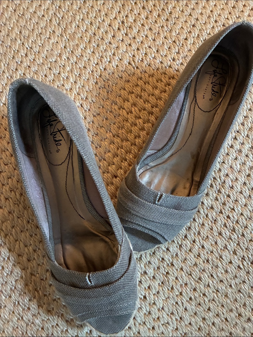 Life Stride Gray Women's Peep-Toe Heels